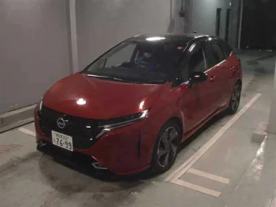 Nissan Aura
