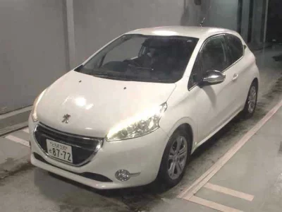 Peugeot 208