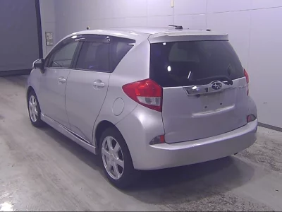 Subaru Trezia