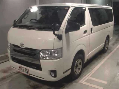 Toyota HiAce Van