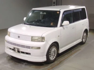 Toyota bB