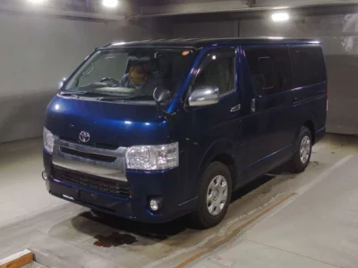 Toyota HiAce Van