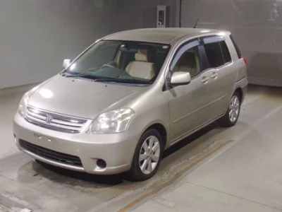 Toyota Raum