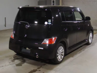 Toyota bB