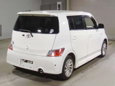 Toyota bB