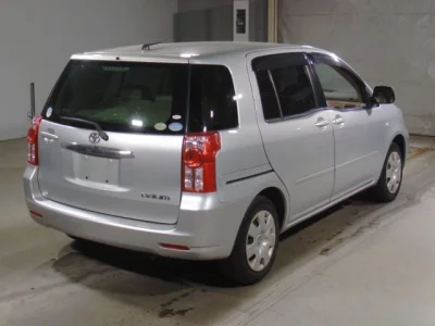 Toyota Raum