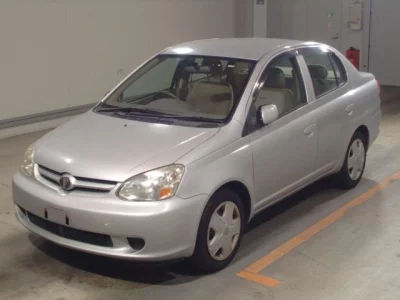 Toyota Platz