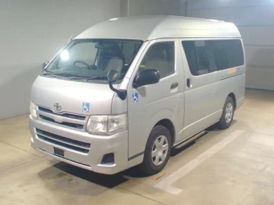 Toyota RegiusAce