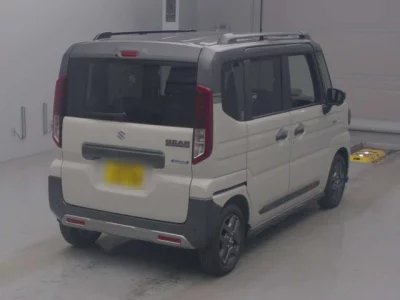 Suzuki Spacia Gear