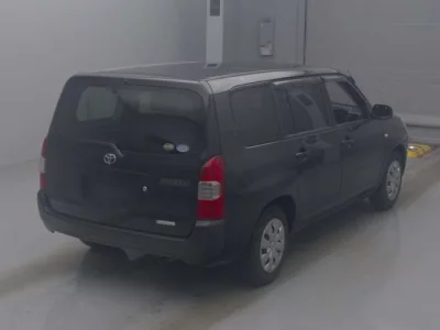 Toyota SUCCEED
