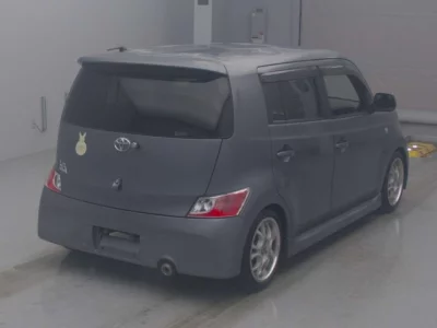 Toyota bB