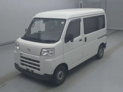 Toyota Pixis Van