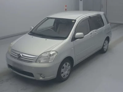 Toyota Raum
