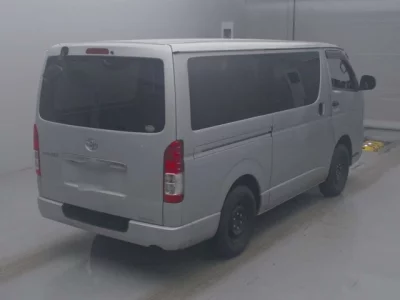 Toyota RegiusAce