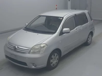 Toyota Raum