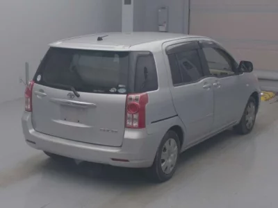 Toyota Raum
