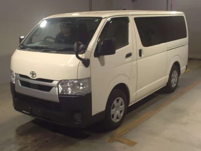 Toyota HiAce Van