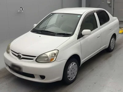 Toyota PLATZ