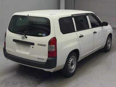 Toyota Succeed