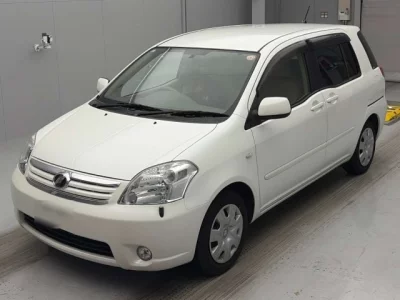 Toyota Raum