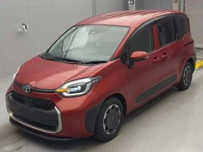 Toyota Sienta