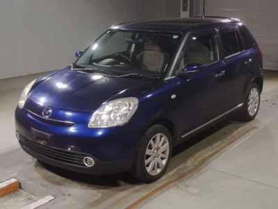 Mazda Verisa