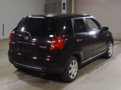 Mazda Verisa