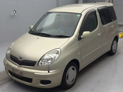 Toyota Funcargo