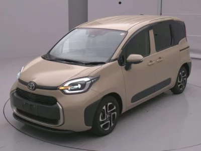 Toyota Sienta