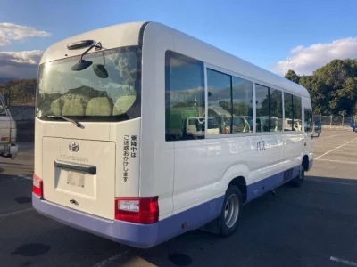 Toyota COASTER
