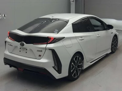 Toyota PRIUS PHV