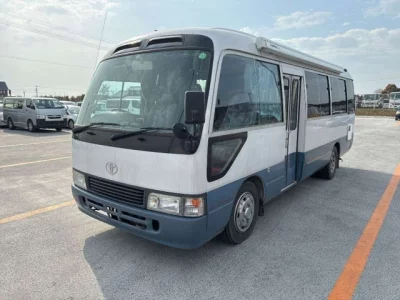 Toyota COASTER