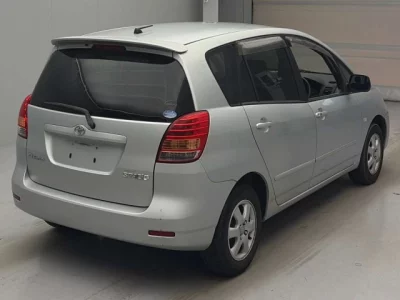 Toyota COROLLA SPACIO
