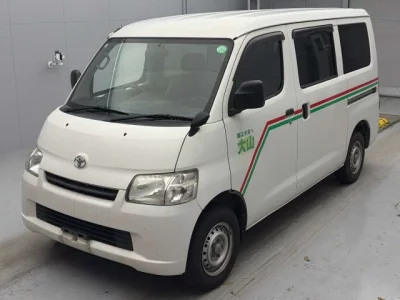 Toyota LiteAce Van