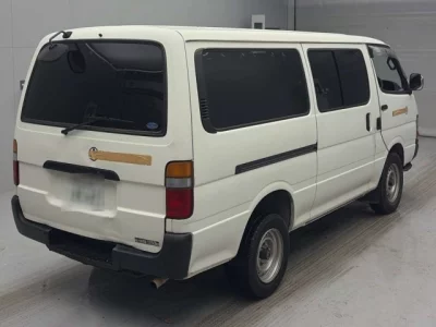 Toyota HiAce Van