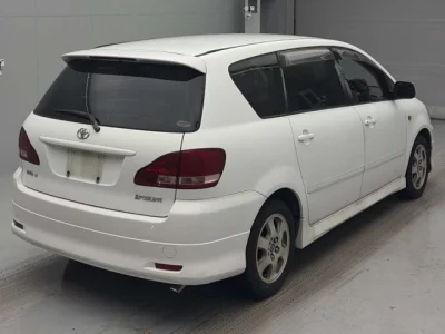 Toyota Ipsum