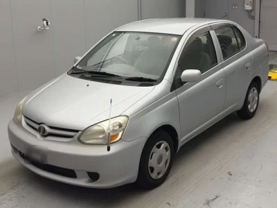 Toyota Platz