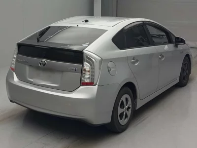 Toyota PRIUS PHV