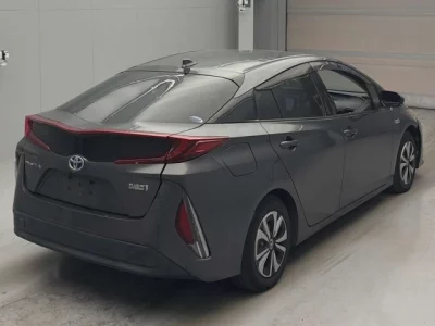 Toyota PRIUS PHV
