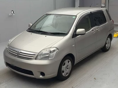 Toyota Raum