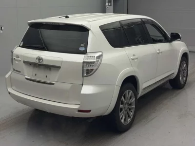 Toyota Vanguard