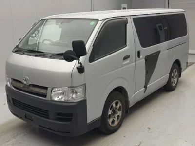 Toyota RegiusAce