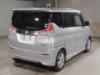 Suzuki Solio