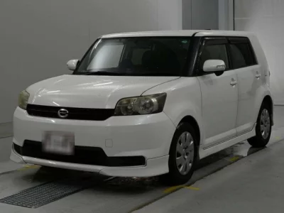 Toyota COROLLA RUMION