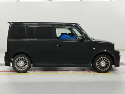 Toyota bB