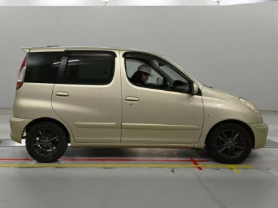 Toyota FUNCARGO