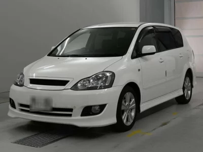 Toyota Ipsum
