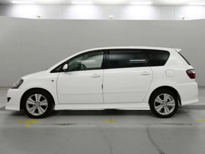 Toyota Ipsum