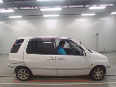 Toyota Raum