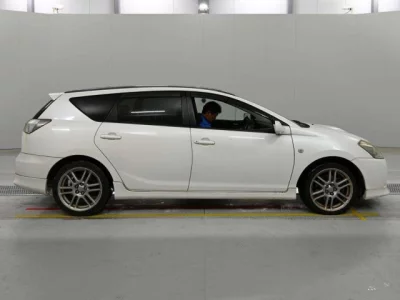 Toyota Caldina